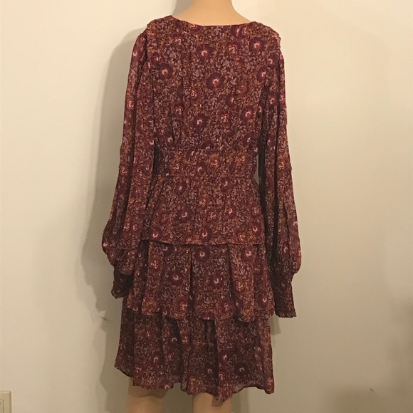 NWT House of Harlow Boho Ruffled Floral Metallic Dress Size 8 - Picture 3 of 13